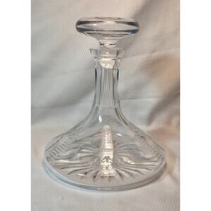 Queen Elizabeth 2 QE2 Cunard Crystal Ship Decanter Etched Logo Vintage Barware